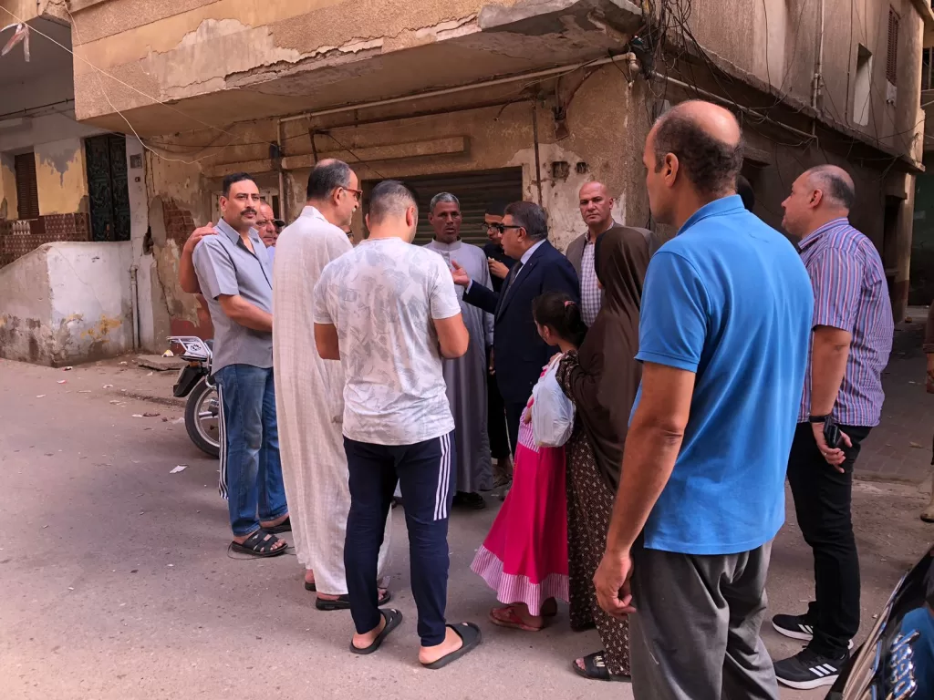 من العيادة إلى الشارع: محافظ الدقهلية يتفقد الخدمات الطبية والنظافة ويستمع لشكاوى المواطنين 5 - جريدة الجمهورية IMG 20250821 WA0141 - جريدة الجمهورية