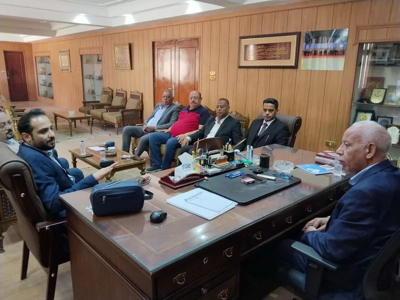 «الجمل» يبحث مع وفد كويتي تعزيز التعاون في المجالات العمالية 4 - جريدة الجمهورية IMG 20250826 WA0028 1 - جريدة الجمهورية