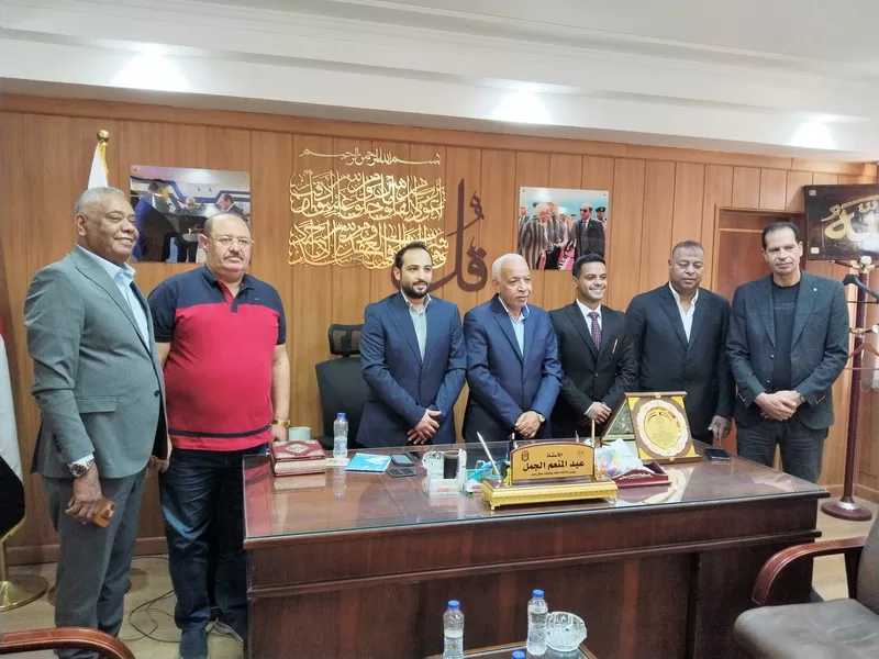 «الجمل» يبحث مع وفد كويتي تعزيز التعاون في المجالات العمالية 2 - جريدة الجمهورية IMG 20250826 WA0030 - جريدة الجمهورية