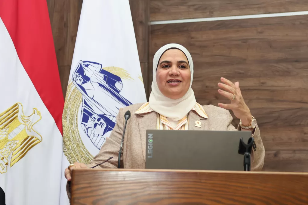 «القومي للمرأة» يؤكد على أهمية دور الشباب الجامعي في تحقيق التنمية الأسرية 6 - جريدة الجمهورية IMG 20250826 WA0294 - جريدة الجمهورية
