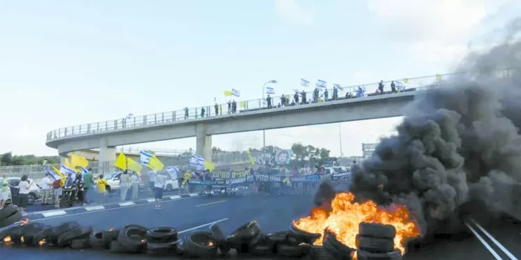 «فيريرا» يعقد جلسة مع «الدباغ» لتجديد الثقة