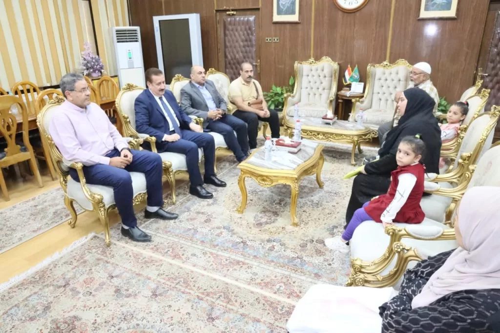 محافظ المنوفية يوجه بتقديم رعاية شاملة لطفل بحاجة لزرع نخاع وتوفير وحدة سكنية لأرملة 4 - جريدة الجمهورية IMG 20250828 WA0028 - جريدة الجمهورية