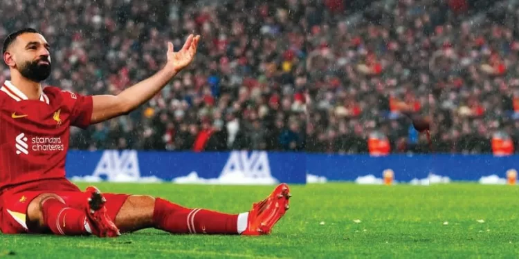 الأهلى يبحث عن مدافعين من الدورى