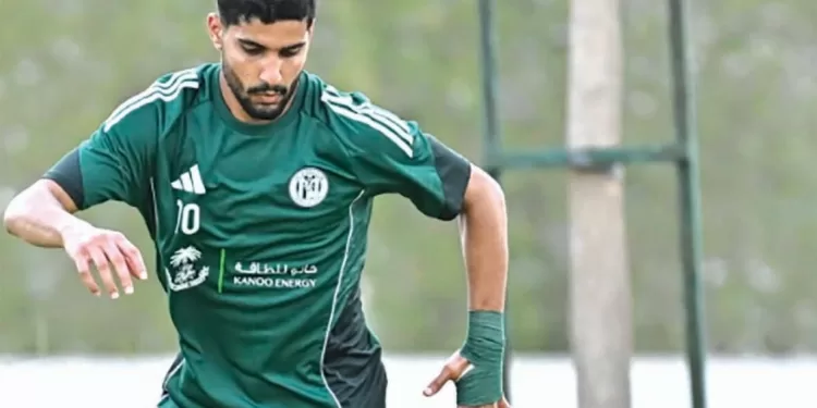 الأهلى يبحث عن مدافعين من الدورى