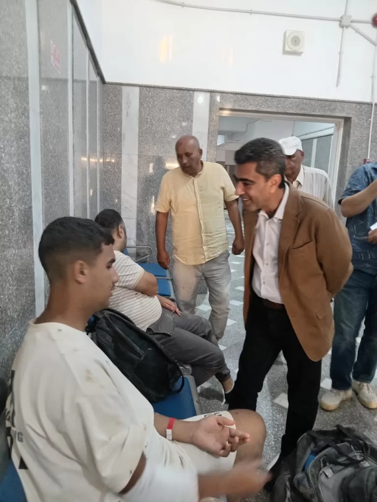 رئيس مدينة مرسى مطروح يتابع حالة المصابين بحادث «قطار الضبعة» 3 - جريدة الجمهورية IMG 20250831 WA0024 - جريدة الجمهورية