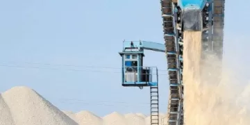 من خام للتصدير إلى صناعة إستراتيجية: الفوسفات ثروة مصرية تجذب الاستثمارات الصينية