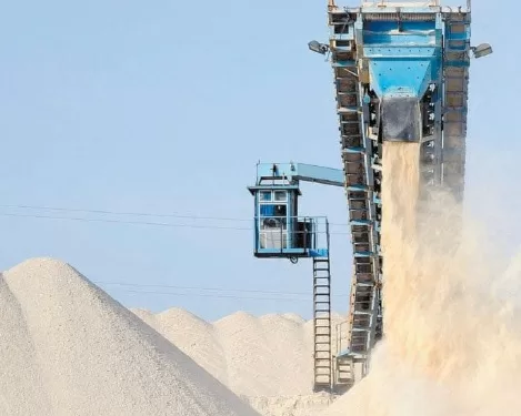 من خام للتصدير إلى صناعة إستراتيجية: الفوسفات ثروة مصرية تجذب الاستثمارات الصينية