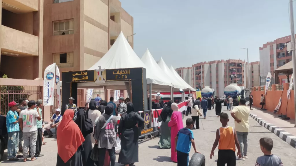 شركة مياه الشرب بالقاهرة توفر سيارات مياه مجانية أمام لجان الانتخابات 2 - جريدة الجمهورية WhatsApp Image 2025 08 05 at 3.06.17 PM 1 - جريدة الجمهورية