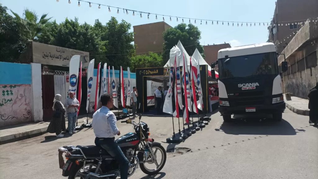 شركة مياه الشرب بالقاهرة توفر سيارات مياه مجانية أمام لجان الانتخابات 6 - جريدة الجمهورية WhatsApp Image 2025 08 05 at 3.06.18 PM - جريدة الجمهورية