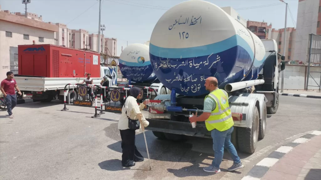 شركة مياه الشرب بالقاهرة توفر سيارات مياه مجانية أمام لجان الانتخابات 14 - جريدة الجمهورية WhatsApp Image 2025 08 05 at 3.06.20 PM 1 - جريدة الجمهورية