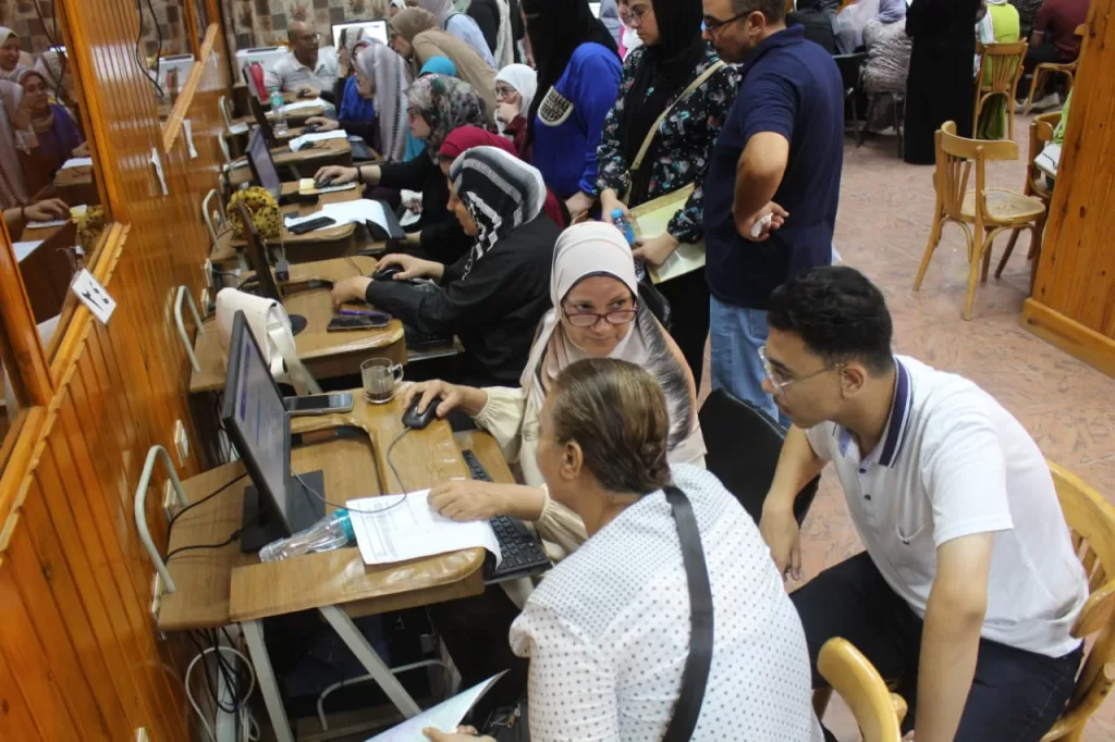 التعليم العالي: 25 ألف طالب يسجلون في تنسيق المرحلة الثانية للقبول بالجامعات 3 - جريدة الجمهورية WhatsApp Image 2025 08 06 at 1.21.46 PM - جريدة الجمهورية