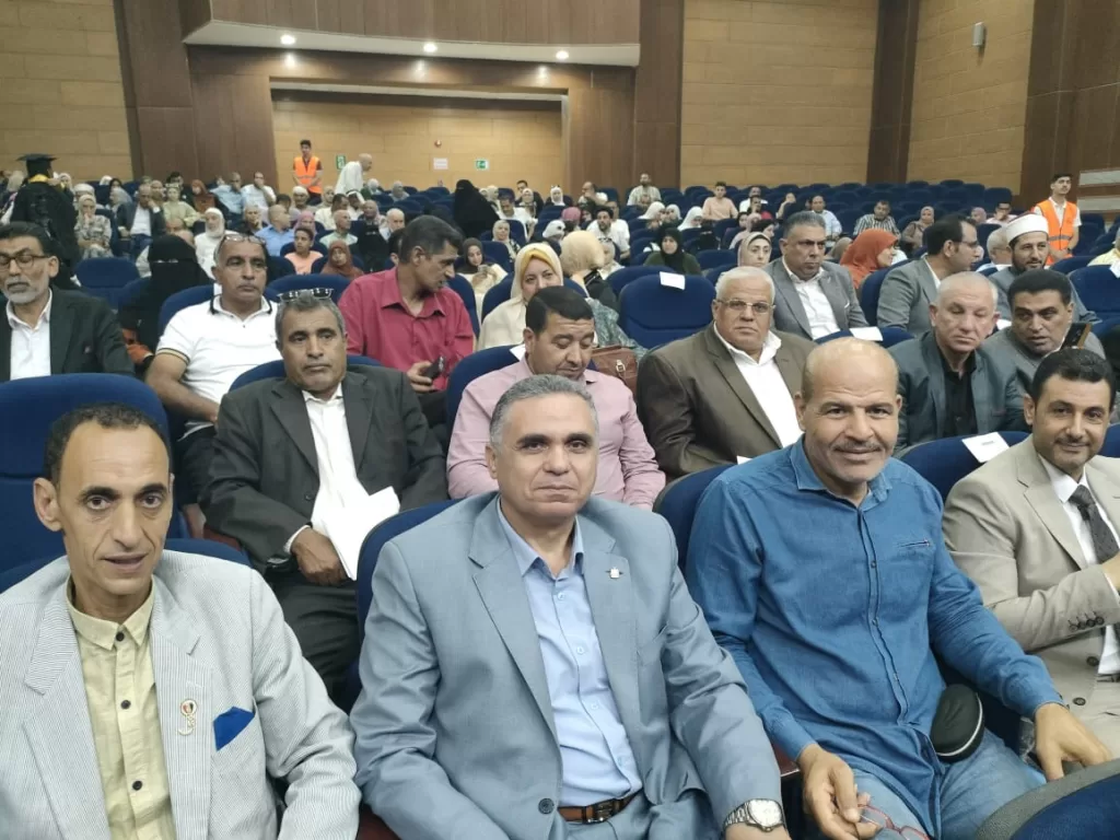 محافظ شمال سيناء يحضر احتفالية تكريم أوائل الثانوية العامة والأزهرية والدبلومات الفنية 4 - جريدة الجمهورية WhatsApp Image 2025 08 07 at 17.55.31 32ac3ed7 - جريدة الجمهورية