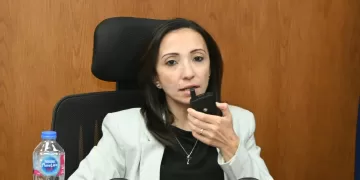 استجابة عاجلة لمواطني دمنهور: إغلاق شبكة الغاز وغسيل شبكة المياه بعد شكوى «الاشتعال»