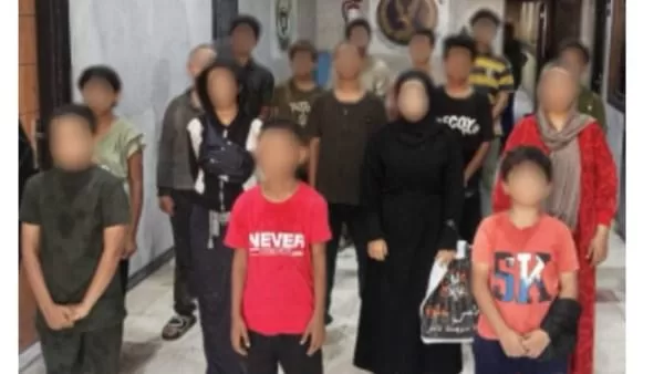 الداخلية تكشف «مافيا» جديدة لاستغلال أطفال الشوارع.. القبض على 20 متهمًا يجبرون 18 ضحية على التسول ونهب أموالهم 3 - جريدة الجمهورية WhatsApp Image 2025 08 14 at 5.45.53 PM 1 - جريدة الجمهورية