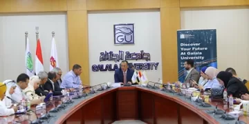 جامعة الجلالة تُطلق برنامج Pharm-D للصيدلة الإكلينيكية مدعومًا بالذكاء الاصطناعي