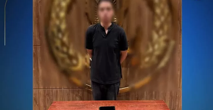 ضبط عامل بكافيه ترك موبايله لتصوير السيدات بالحمام 1 - جريدة الجمهورية ضبط عامل بكافيه ترك موبايله لتصوير السيدات بالحمام