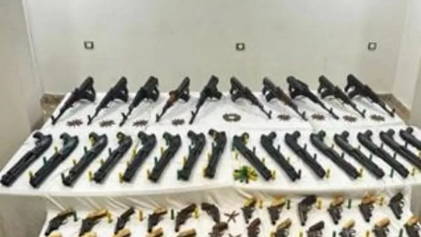 مداهمات أمنية للبؤر الإجرامية بالصعيد.. مصرع 3 عناصر خطرة وضبط نصف طن مخدرات بـ75مليون وترسانة سلاح 5 - جريدة الجمهورية WhatsApp Image 2025 08 21 at 12.55.44 PM - جريدة الجمهورية