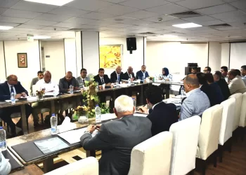 وزير الشباب والرياضة يترأس اجتماعًا مع مسئولي الشؤون القانونية بالأندية بعد تصديق الرئيس على قانون الرياضة الجديد 2 - جريدة الجمهورية وزير الشباب والرياضة يترأس اجتماعًا مع مسئولي الشؤون القانونية بالأندية بعد تصديق الرئيس على قانون الرياضة الجديد