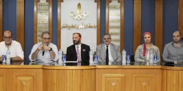 «الجمهورية».. تواصل الاحتفال بالمتفوقين: المعهد العالي للحاسب الآلي وإدارة الأعمال بالزرقا يكرم أوائل الثانوية