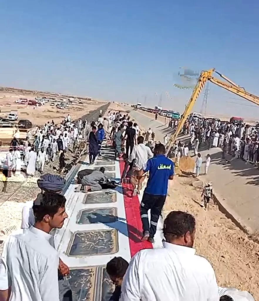 وفاة 3 وإصابة 94 راكب في حادث انقلاب قطار مطروح 5 - جريدة الجمهورية WhatsApp Image 2025 08 30 at 5.57.37 PM - جريدة الجمهورية