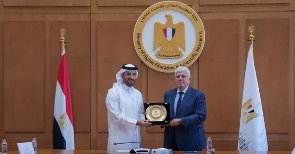 نائب حاكم الشارقة ووزير التعليم العالي يبحثان سبل تعزيز التعاون الأكاديمي بين الجانبين 2 - جريدة الجمهورية c58cecb2 e095 1 1 - جريدة الجمهورية