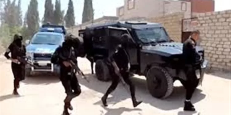 مصرع 4 من أخطر تجار المخدرات في تبادل لإطلاق النار بالشرقية