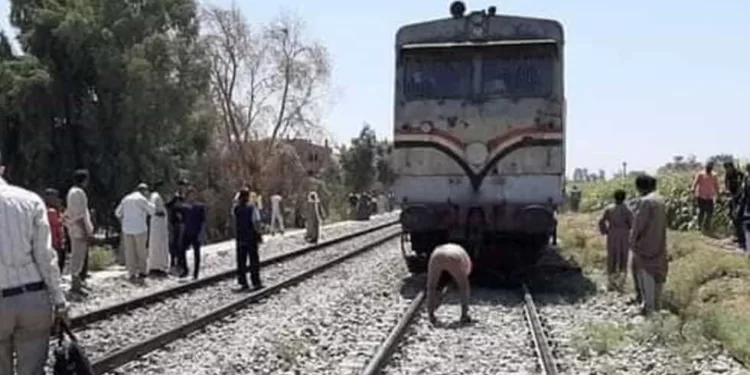 مصرع سيدة تحت عجلات القطار في الشرقية