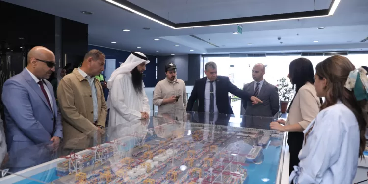 إشادة كويتية بإنجازات النقل البحري المصري خلال زيارة لميناء الإسكندرية 1 - جريدة الجمهورية إشادة كويتية بإنجازات النقل البحري المصري خلال زيارة لميناء الإسكندرية
