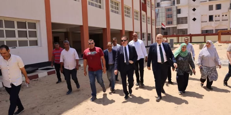 محافظ المنوفية: 20 مدرسة جديدة تدخل الخدمة وتطوير 42 مدرسة بتكلفة 550 مليون جنيه
