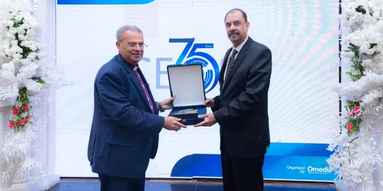 الهيئة القبطية الإنجيلية تحتفل باليوبيل الماسي في سوهاج وتوزع 100 كرسي متحرك لذوي الهمم