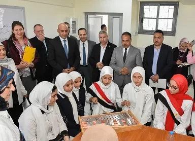 خلال زيارته للشرقية.. وزير التربية والتعليم يؤكد أن الانضباط هو أساس العملية التعليمية 2 - جريدة الجمهورية 1 156 - جريدة الجمهورية
