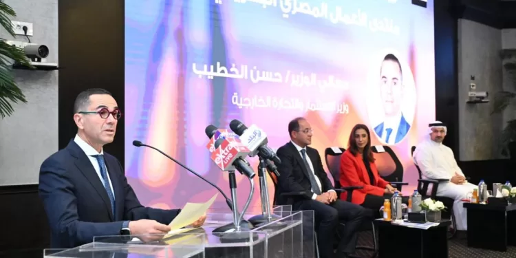 وزير الاستثمار والتجارة الخارجية يفتتح فعاليات منتدى الأعمال المصري البحريني 1 - جريدة الجمهورية وزير الاستثمار والتجارة الخارجية يفتتح فعاليات منتدى الأعمال المصري البحريني