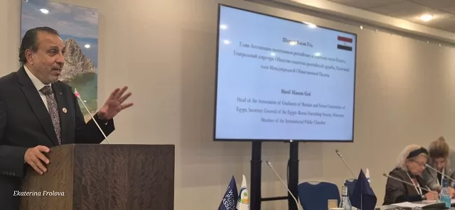 على هامش «قمة شعوب العالم».. الحوار بين الثقافات يمحو آثار التعصب القومي والديني 2 - جريدة الجمهورية 1 189 - جريدة الجمهورية
