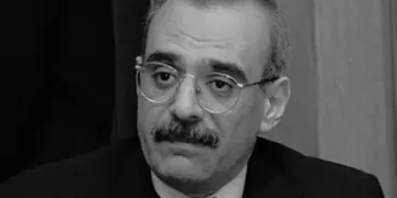 وزير التعليم العالي ينعي «الدكتور ياسر صقر» رئيس جامعة حلوان الأسبق 10 - جريدة الجمهورية وزير التعليم العالي ينعي «الدكتور ياسر صقر» رئيس جامعة حلوان الأسبق