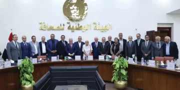 النقابيون وكبار الكتاب فى جلسة «الهيئة الوطنية» نقاش صريح.. حول تطوير المحتوى الصحفى