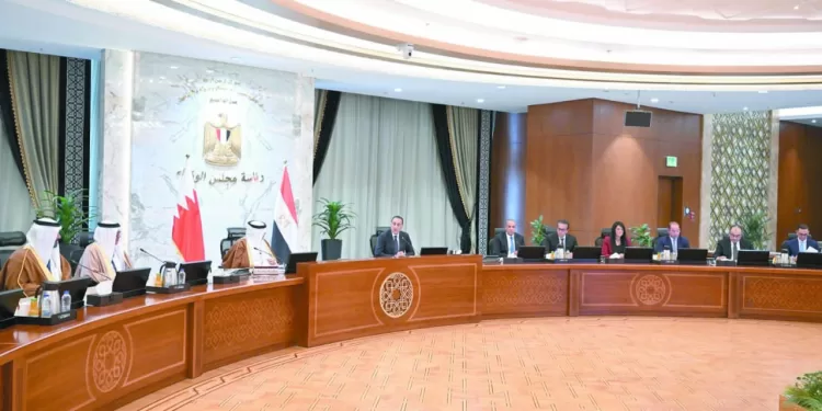 تعزيز التعاون المشترك بين «القاهرة والمنامة».. مدبولى يعقد جلسة مباحثات مع الأمير سلمان بن حمد