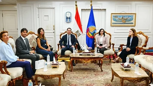 محافظ البحيرة تستقبل السفير الفرنسي لتفقد مشروعات التعاون وآثار رشيد 3 - جريدة الجمهورية 18 4 - جريدة الجمهورية