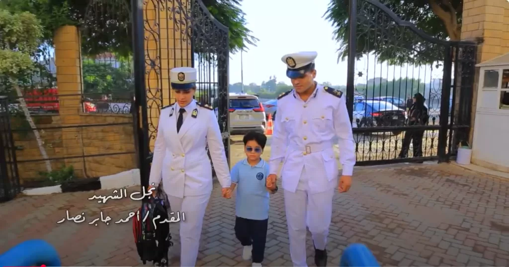 فيديو.. الداخلية توفد ضباطًا وضابطات لمرافقة أبناء الشهداء إلى مدارسهم 5 - جريدة الجمهورية 2 134 - جريدة الجمهورية