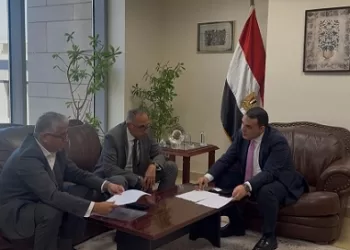 التمثيل التجاري يعقد اجتماعًا مع رئيس الجانب المصري في مجلس الأعمال المصري الكوري 6 - جريدة الجمهورية التمثيل التجاري يعقد اجتماعًا مع رئيس الجانب المصري في مجلس الأعمال المصري الكوري