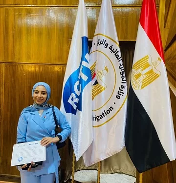 «ناهد عبد الفضيل» من كفر الشيخ تُكرّم كسفيرة للمياه لدورها في حماية البيئة البحرية