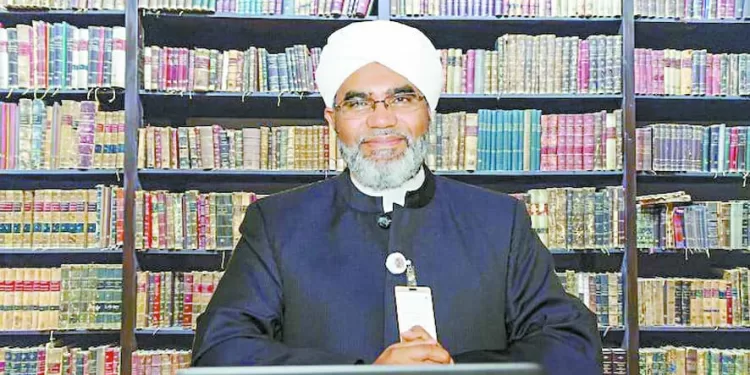 مستشار الهيئة الأوروبية للمراكز الإسلامية: المسلمون فى الغرب يدفعون ثمن جرائم الجماعات المتطرفة