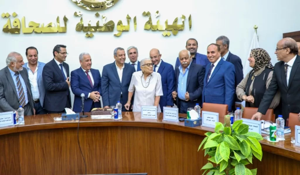 الهيئة الوطنية للصحافة تستضيف نقابيين لمناقشة خارطة طريق لتطوير المحتوى الصحفي 2 - جريدة الجمهورية 543327864 1245203914286811 1291599135979900791 n - جريدة الجمهورية