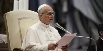 البابا ليو الرابع عشر: ندين التطرف والعنف.. وندعو قادة العالم إلى السلام