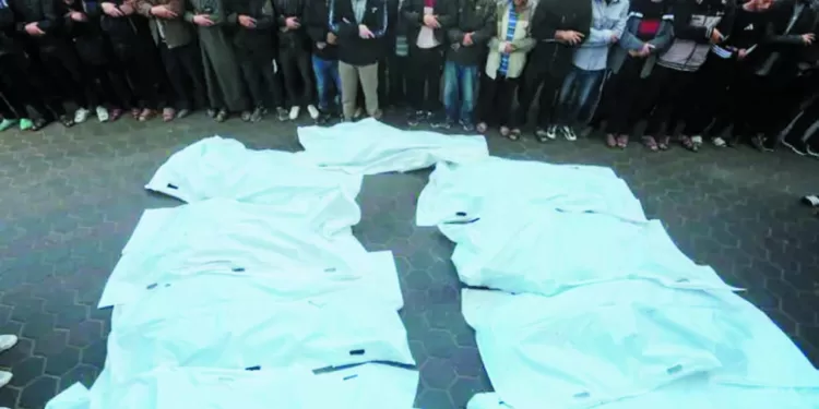 أزمة «الأحمر» مدرب «فقير فنيًا» وإدارة مرتعشة ولاعبون بلانخوة