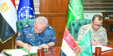 أزمة «الأحمر» مدرب «فقير فنيًا» وإدارة مرتعشة ولاعبون بلانخوة