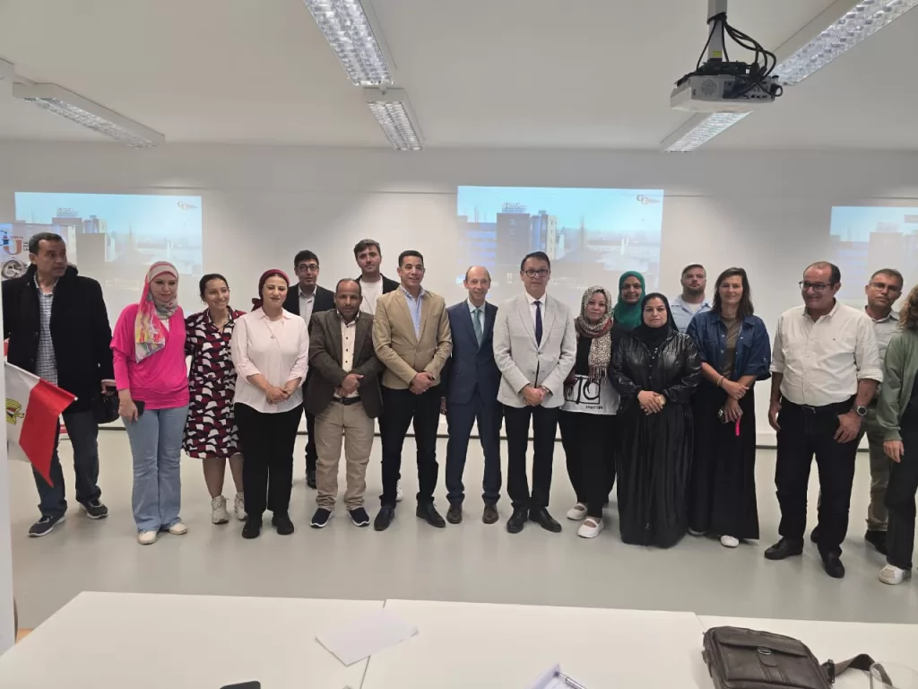 أوائل الثانوية العامة في ضيافة الجامعة الألمانية ببرلين: رسالة تفوق وولاء للوطن 5 - جريدة الجمهورية IMG 20250903 WA0368 - جريدة الجمهورية