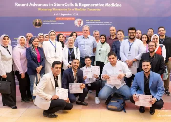 الدكتور محمد غنيم يترأس مؤتمرًا علميًا في كلية الصيدلة بالمنصورة حول أبحاث الخلايا الجذعية 6 - جريدة الجمهورية الدكتور محمد غنيم يترأس مؤتمرًا علميًا في كلية الصيدلة بالمنصورة حول أبحاث الخلايا الجذعية