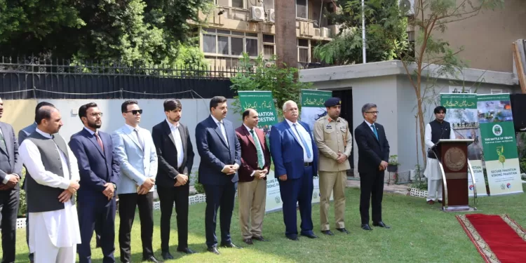 سفارة باكستان في القاهرة تحتفل بـ «يوم الدفاع والشهداء»