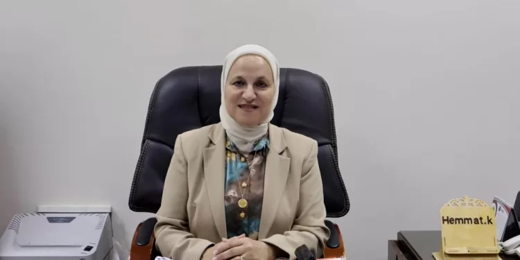 مدير تعليم القليوبية يُكَرِّم الفائزين في «معرض إيسف»