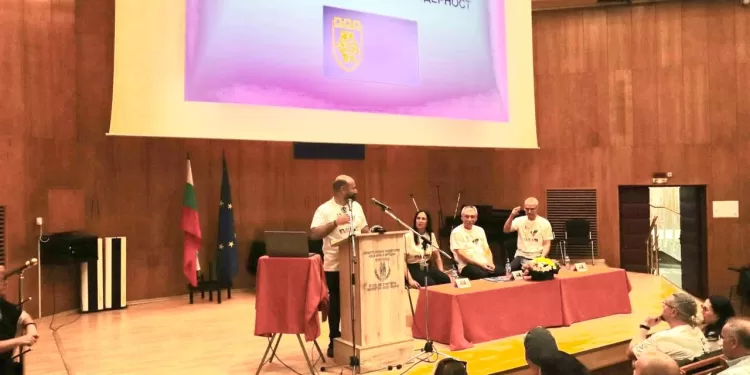 خطوة رائدة: جامعة المنصورة تطلق أول دورة لتعليم اللغة البلغارية في الجامعات المصرية